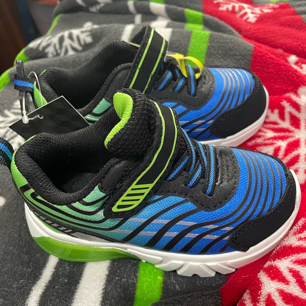 Boys Light Up Shoes